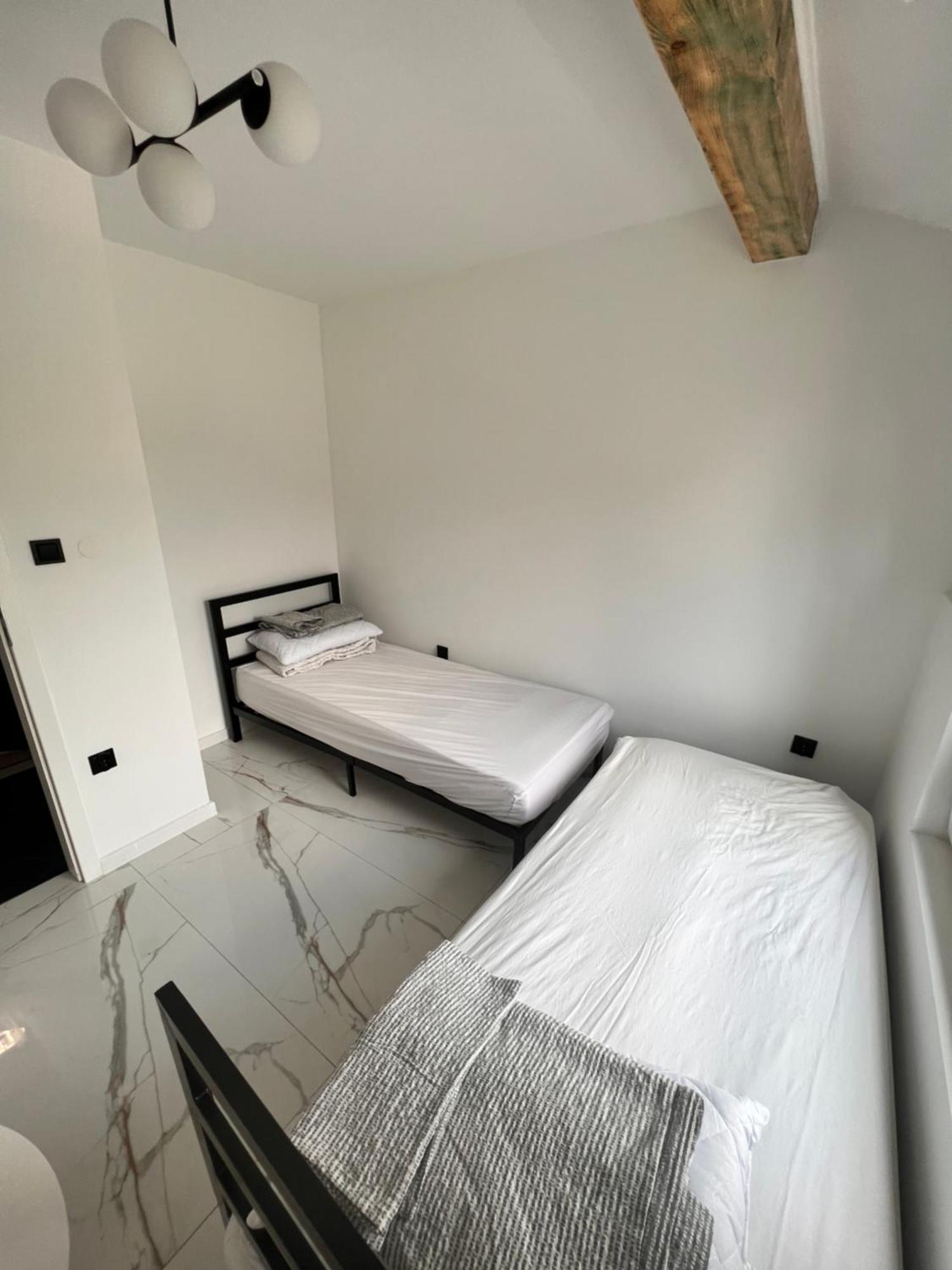 Dworskiego 74, Apartament 2 Przemyśl Exteriör bild
